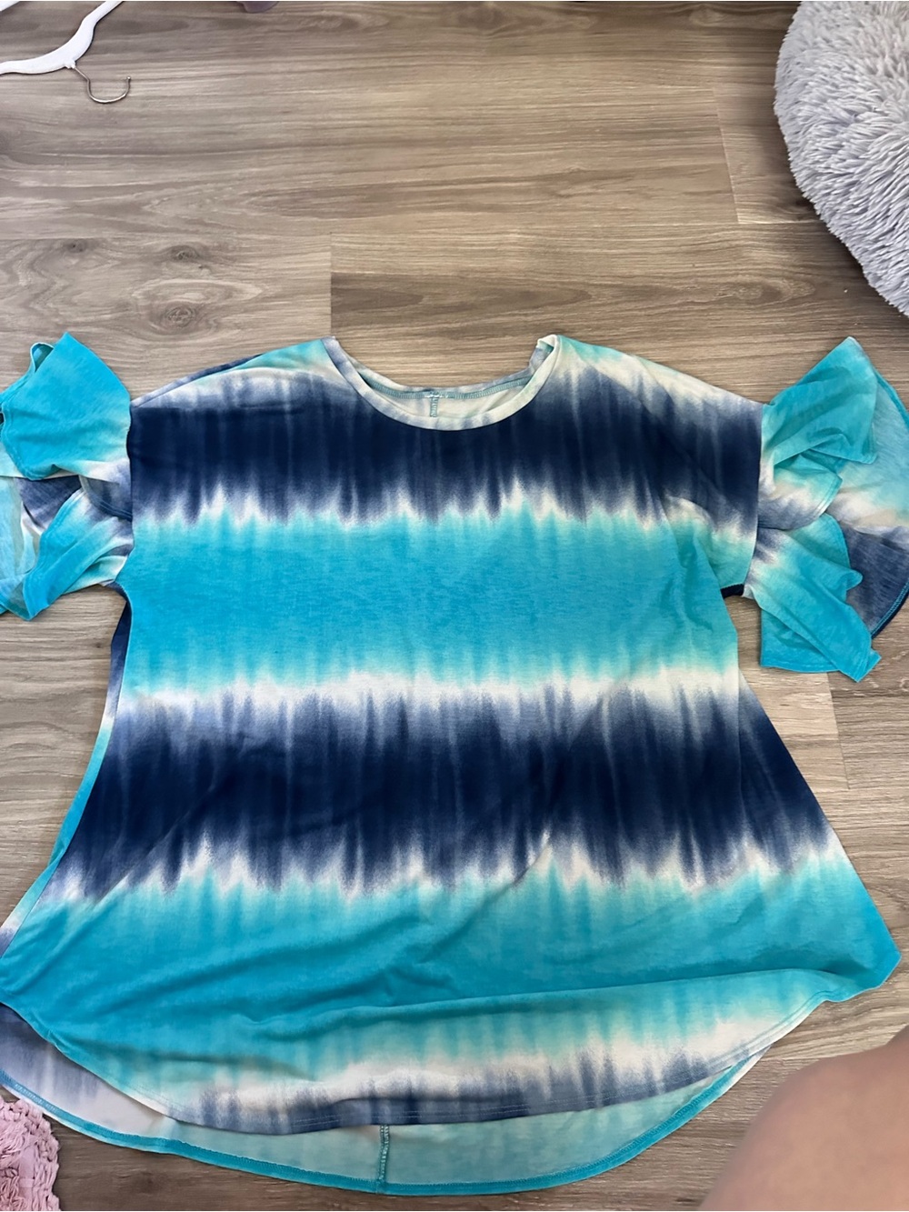 Tie-Dye Blue Ombre Ruffle Sleeve Women's Top
